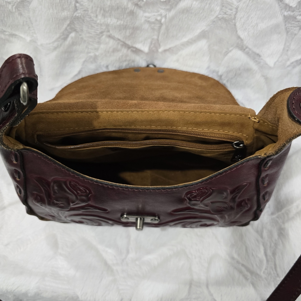 Embossed Floral Leather Crossbody Bag in Burgundy - Picture 7 of 8